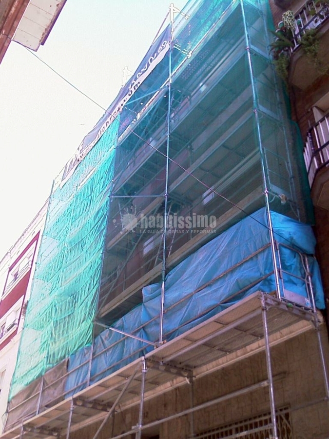 Restauración De Fachada Principal y Vestíbulo