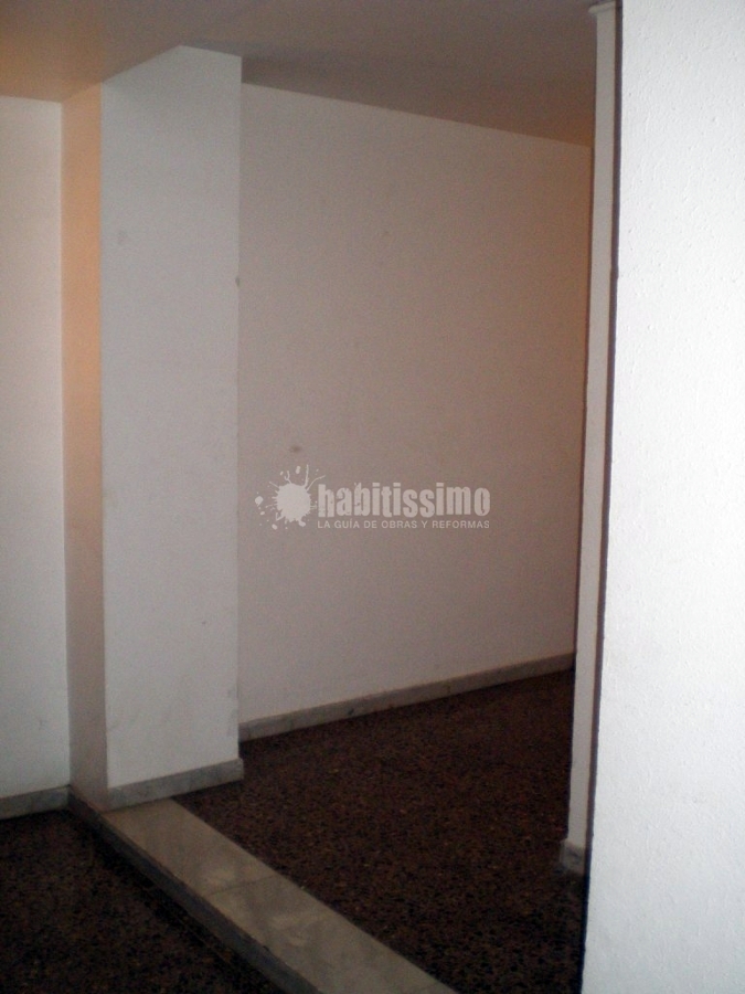 Instalación De Plataforma Elevadora Remontaescaleras Para Minusválidos