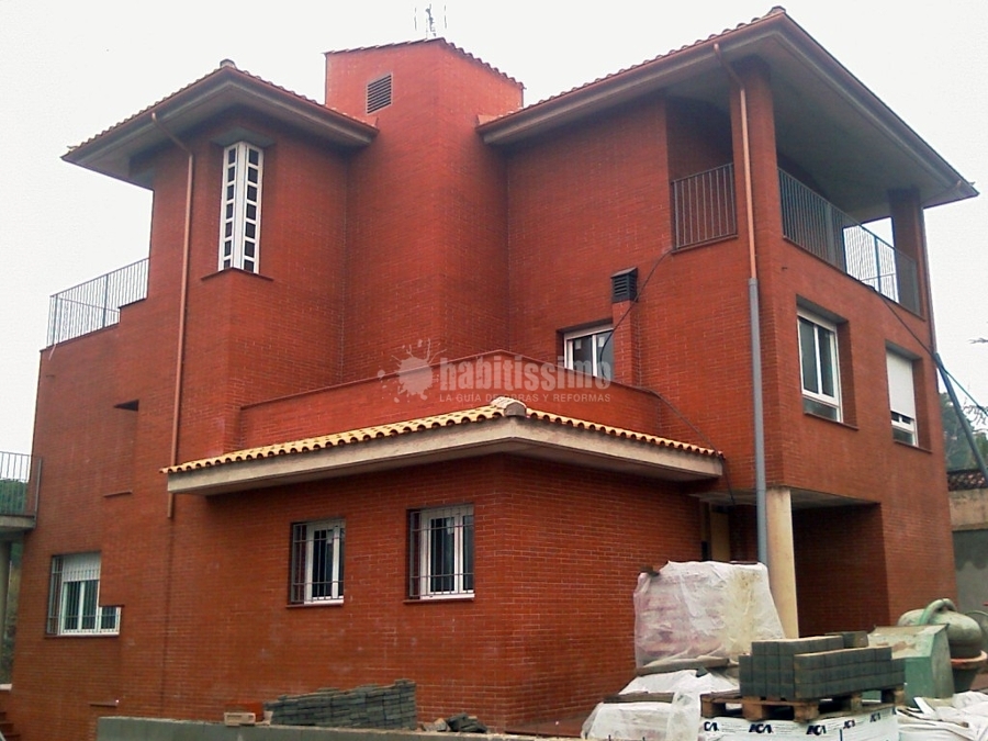 Derribo y Construcción Vivienda Unifamiliar Aislada