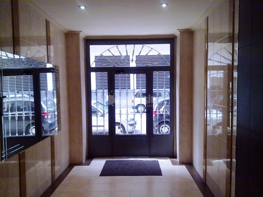 Reformas De Portales Y Cajas De Escalera