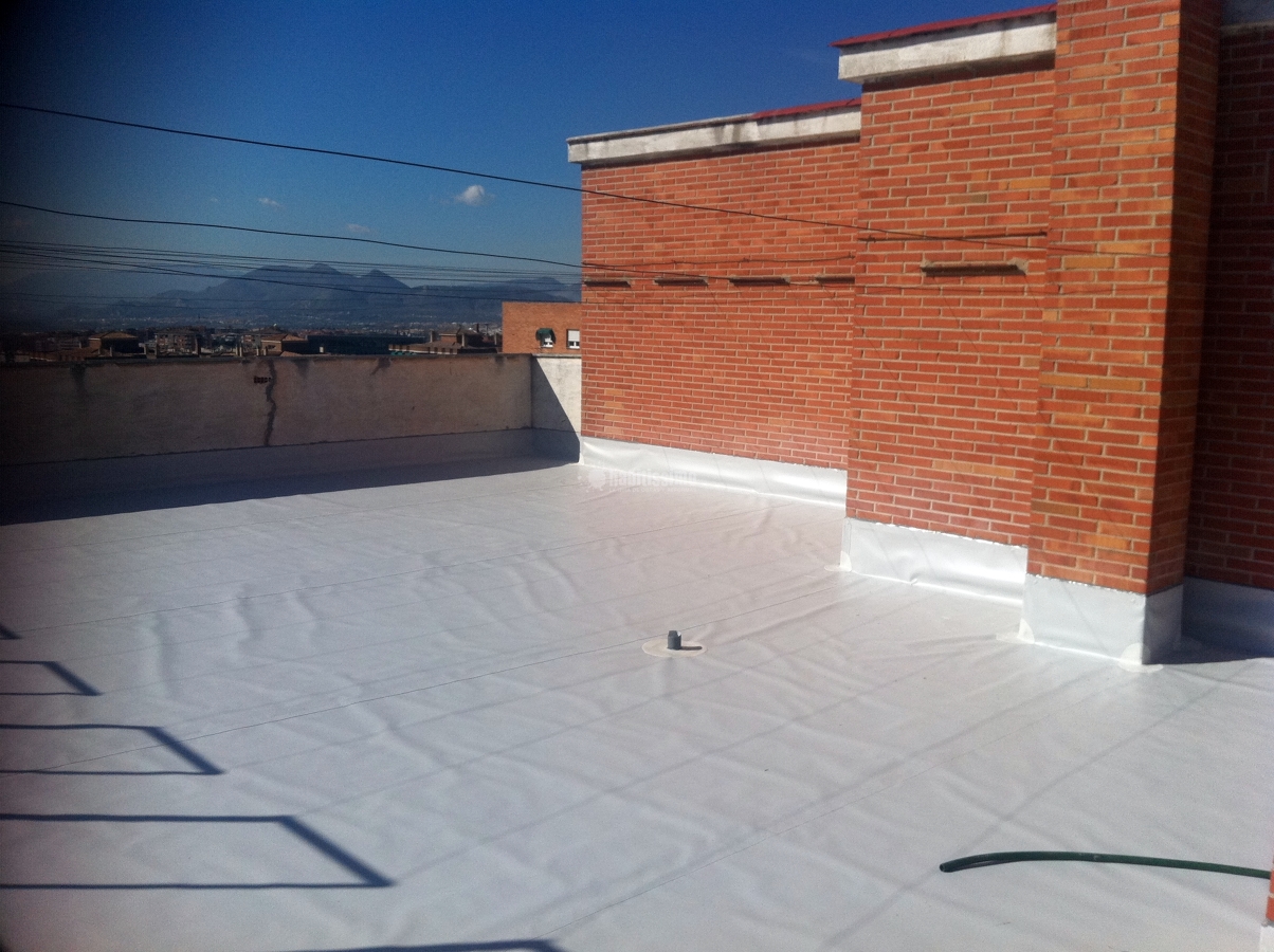 Impermeabilización De Cubierta En Granada Con Membranas De Pvc