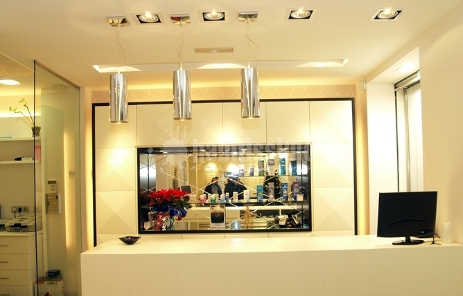 Interiorismo ópticas Muñoz Alcalá de Henares