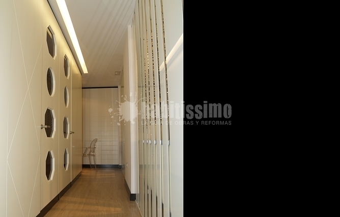 Interiorismo ópticas Muñoz Alcalá de Henares