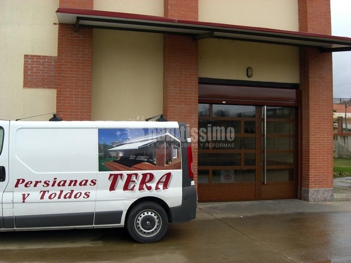 Instalacion Puerta y Persiana Seguridad Bodega Valderas