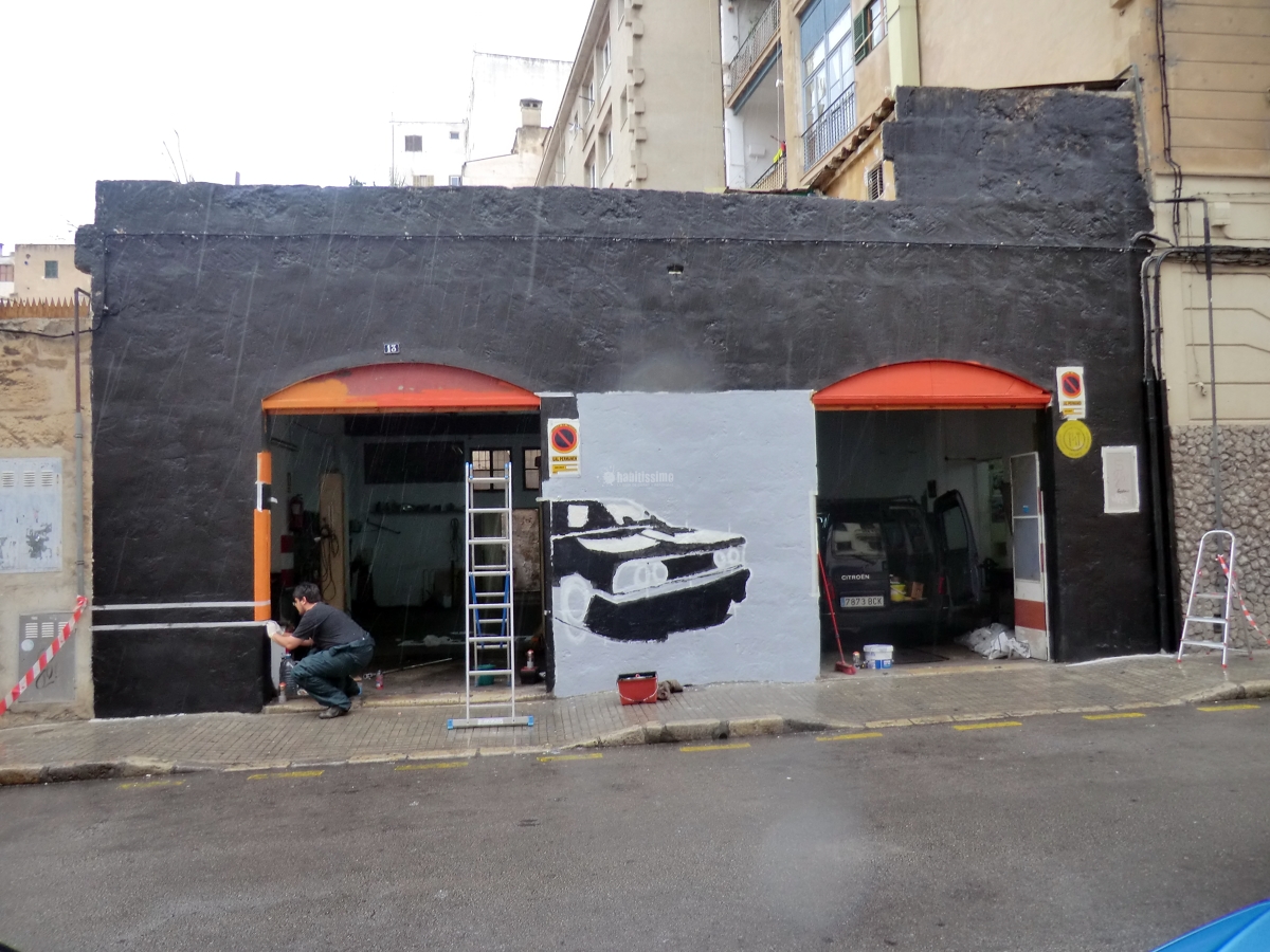 Fachada Graffiti Talleres Mauri