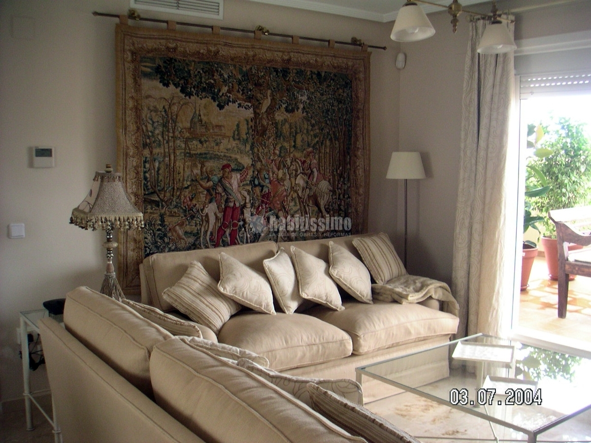 Salón vivienda clásico