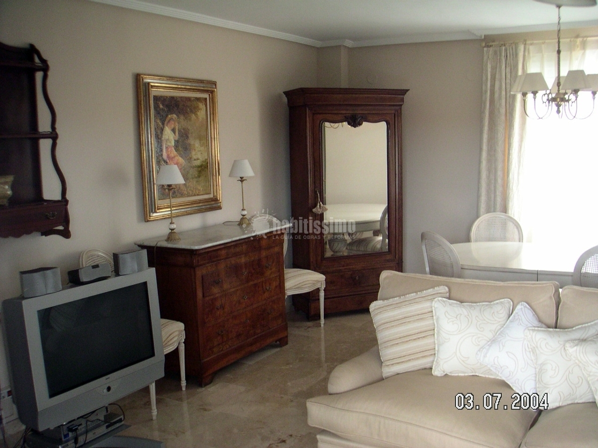 Salón vivienda clásico