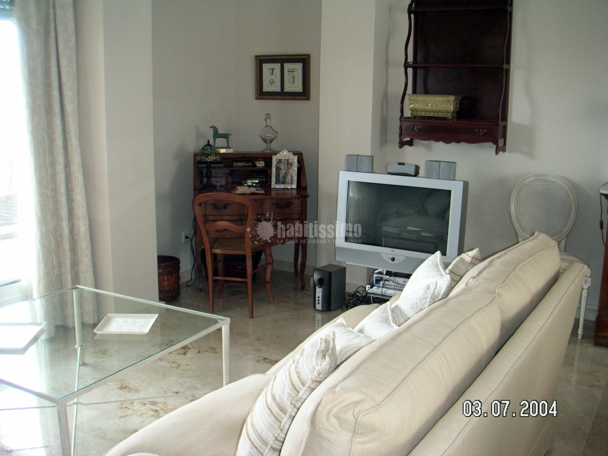 Salón vivienda clásico