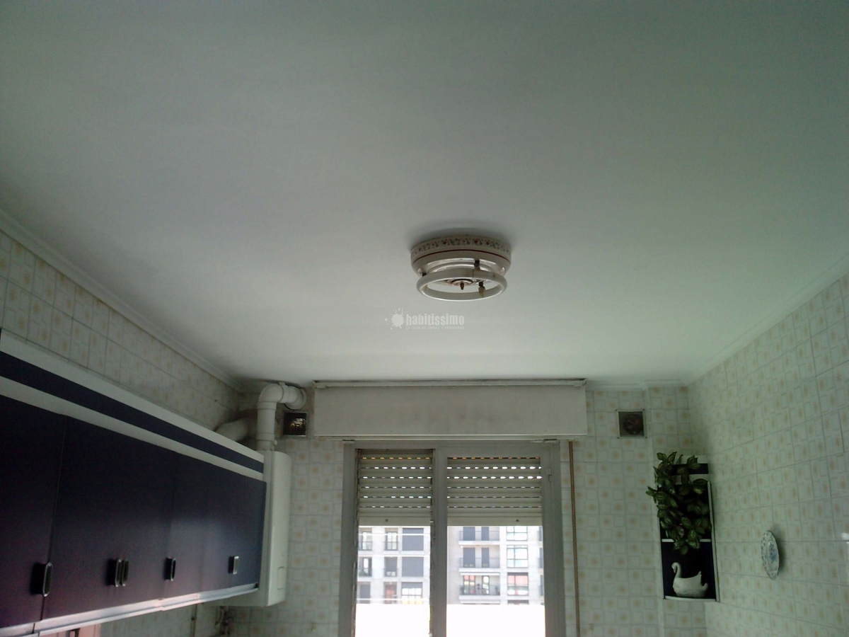 Reparacion Techo Cocina y Techo y Paredes Habitación
