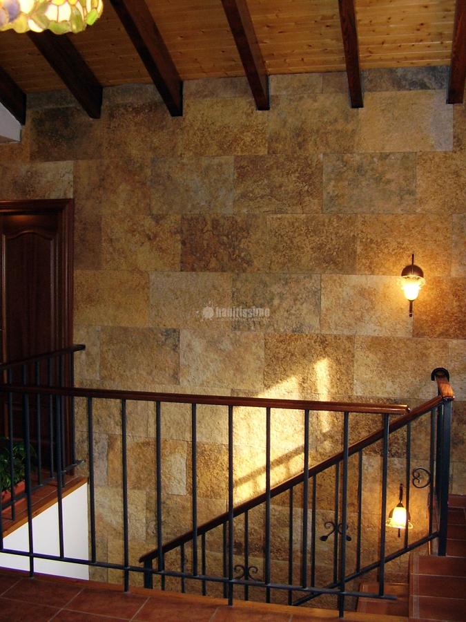 Restauracion total de masia tipica catalana.