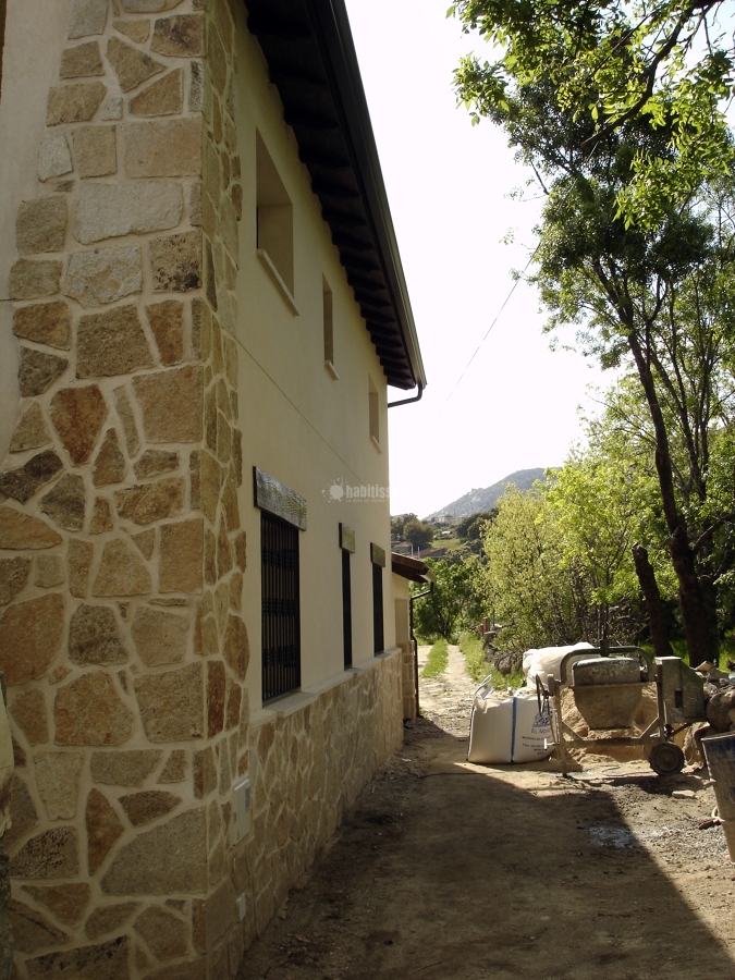 Vivienda Unifamiliar En Navalmoral De La Sierra, En Ávila