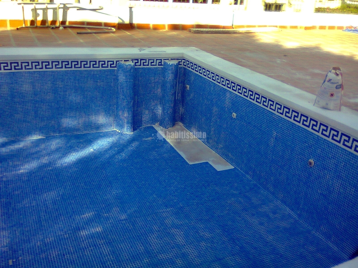Impermeabilización De Piscina Comunitaria