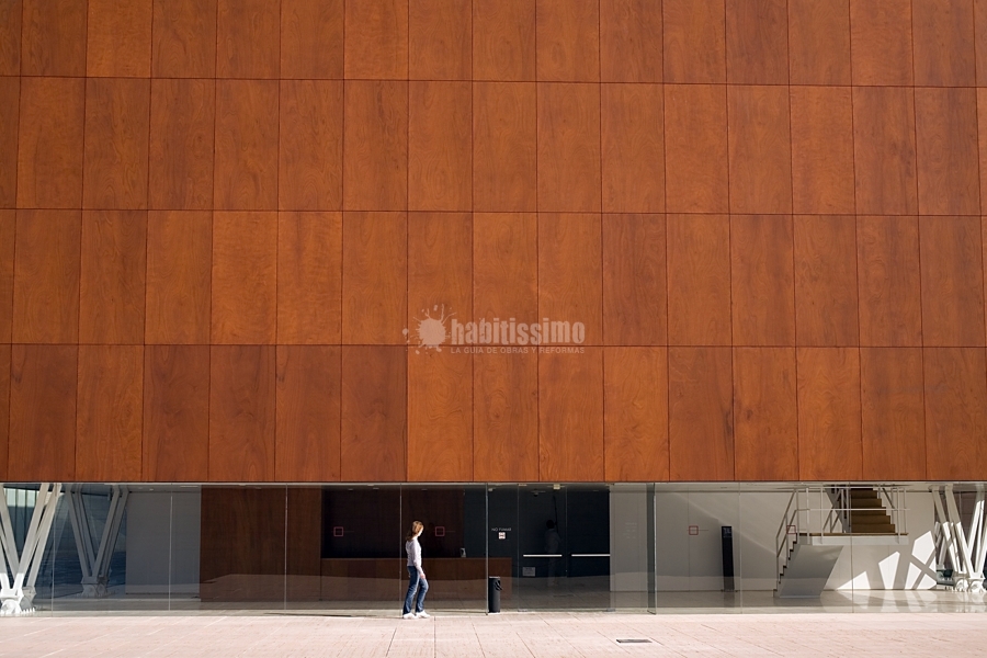 Museo Universidad De Alicante - Fachada Ventilada Parklex