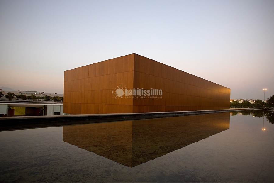 Museo Universidad De Alicante - Fachada Ventilada Parklex