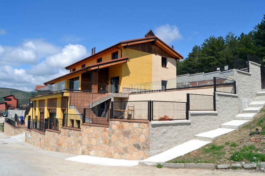 Chalets Pareados en Hoyos del Espino