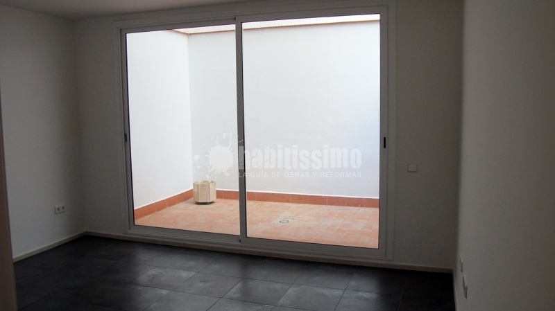 Promoció De Tres Habitatges Al Cor De Sant Andreu