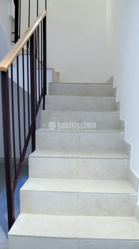 Promoció De Tres Habitatges Al Cor De Sant Andreu