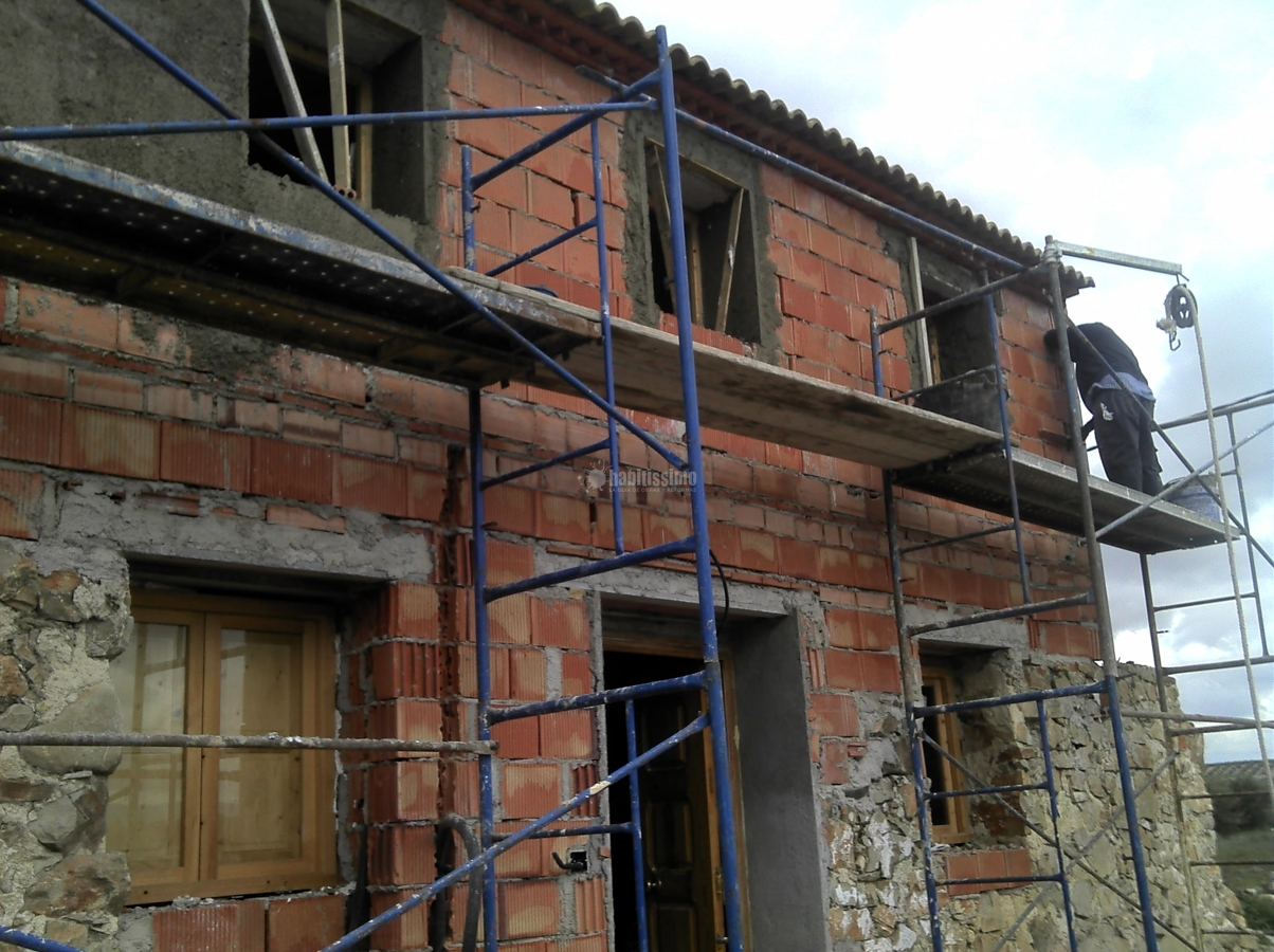 Terminación de Casa en Dehesas Viejas