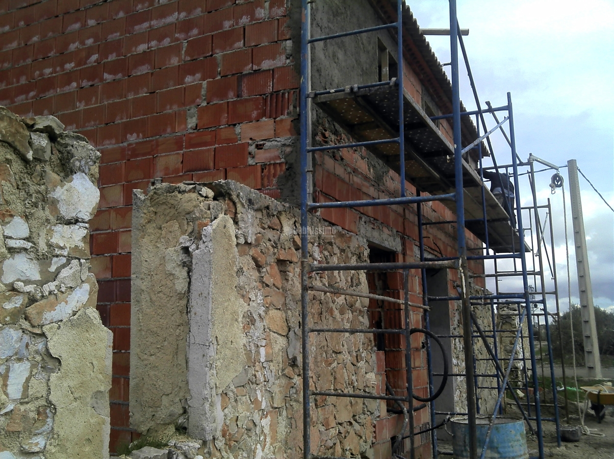 Terminación de Casa en Dehesas Viejas