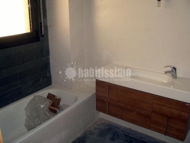 Edificio De 7 Viviendas Plurifamiliar