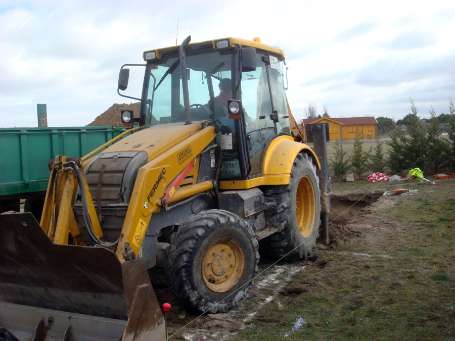 2012- Excavacion de piscina