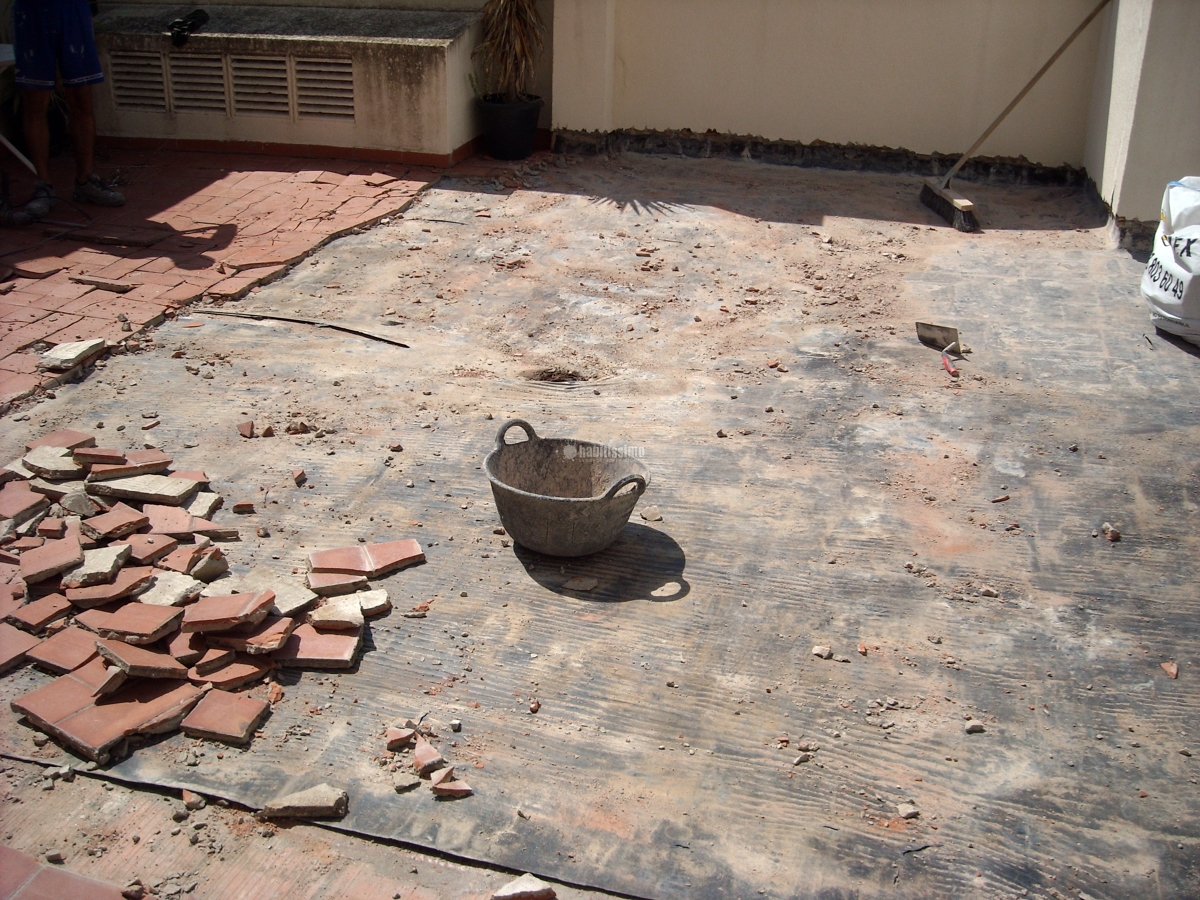 Reforma De Tres Terrazas Comunitarias