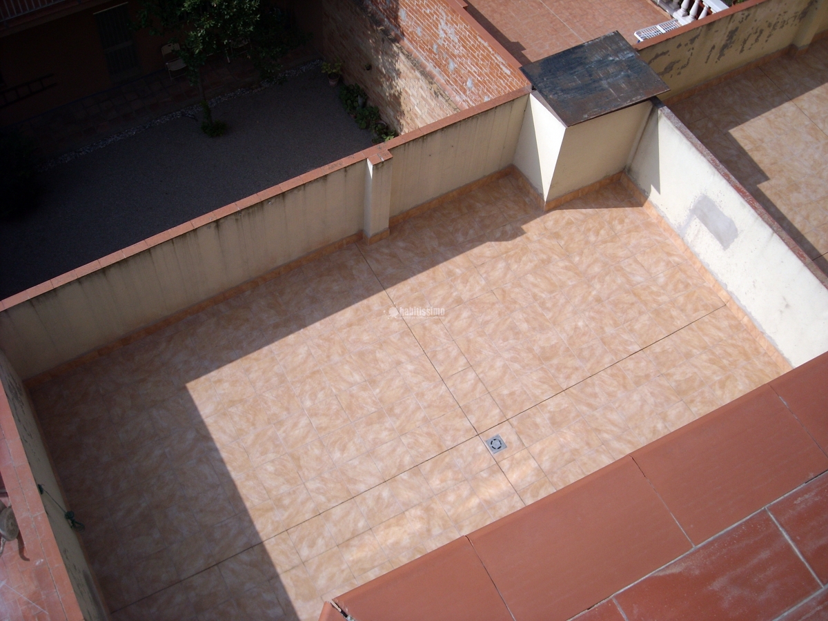 Reforma De Tres Terrazas Comunitarias