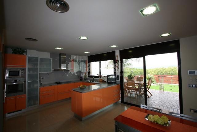 Proyecto de chalet para familia de 4 personas