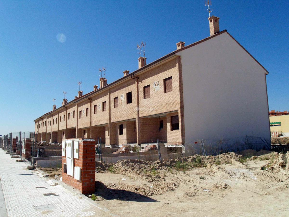 12 Viviendas Unifamiliares Adosadas