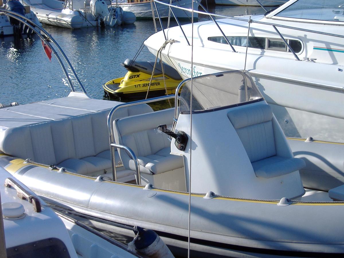 Retapizado de Lancha Semirrigida