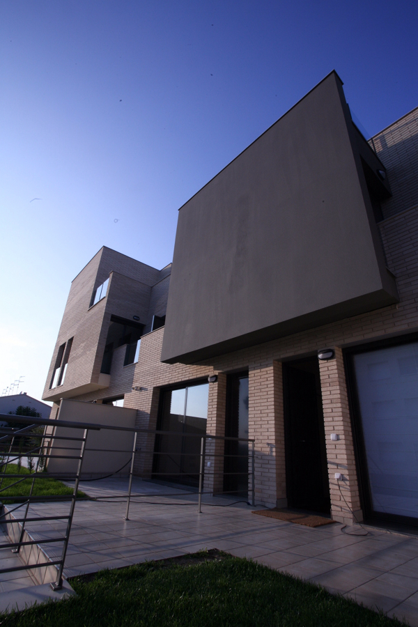 36 viviendas en Barcelona fachada Este