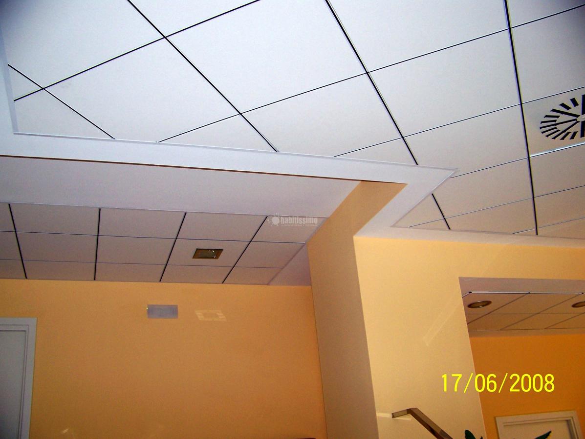 Tabiquería y techos de 144 viviviendas en Valdespartera