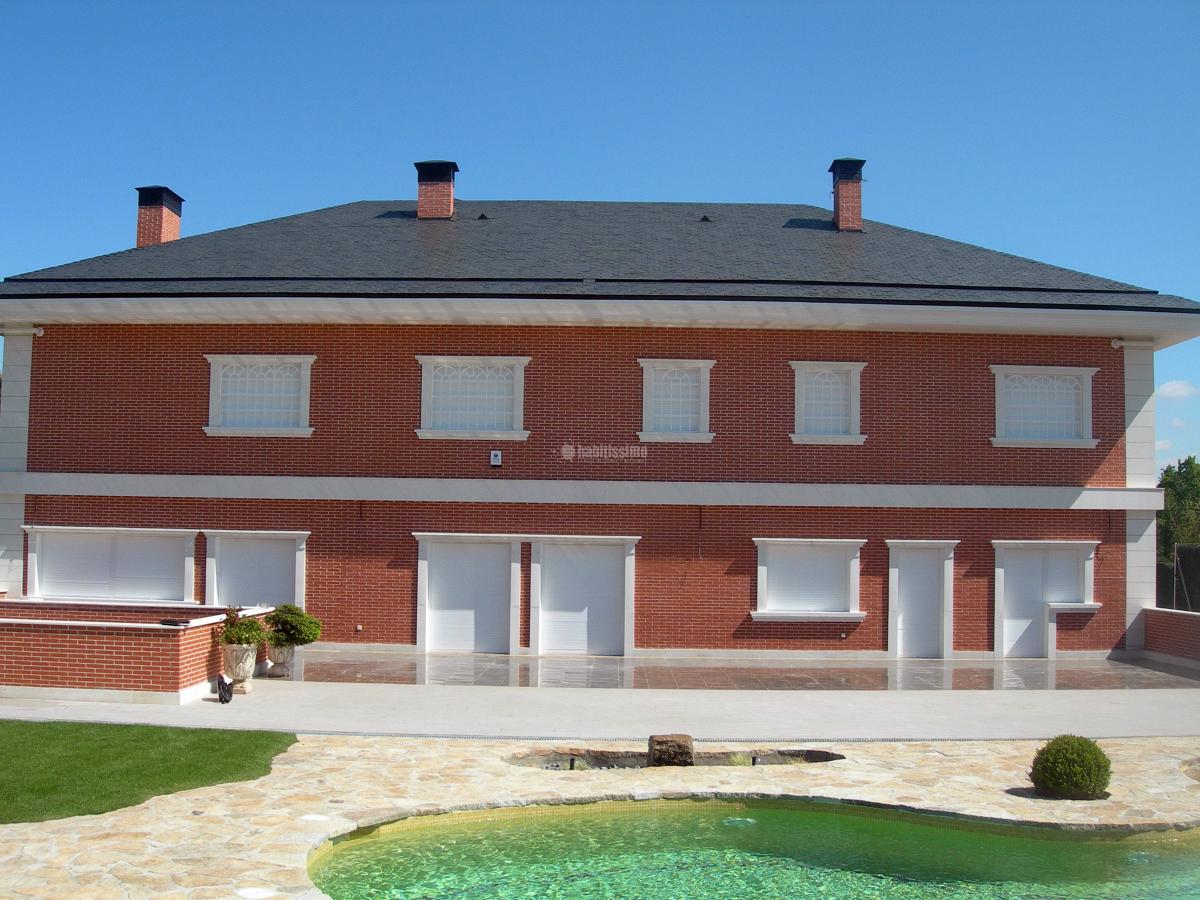 Cerramiento adosado a chalet