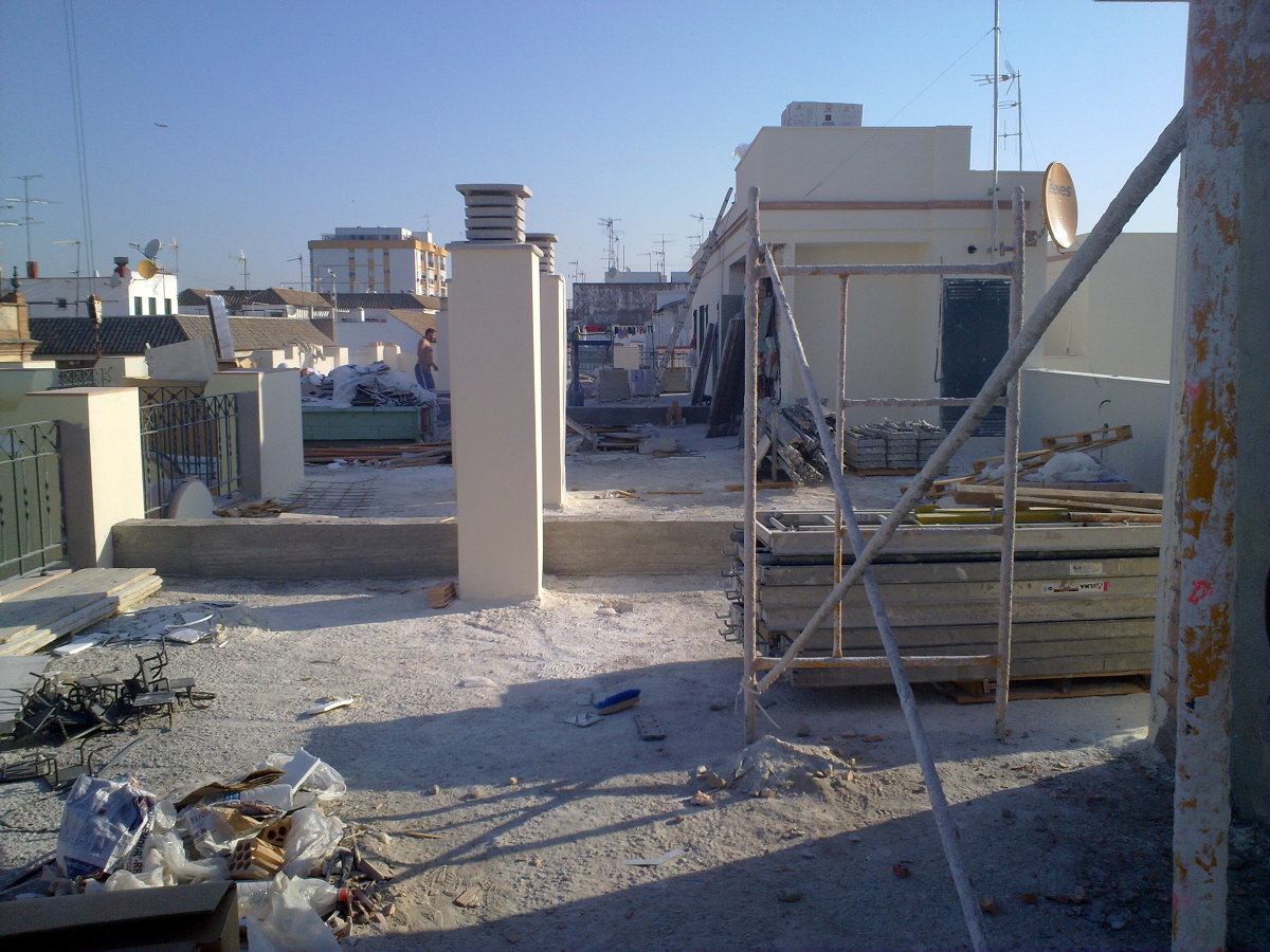 45 VIVIENDAS DE LUJO EN CALLE BAÑOS