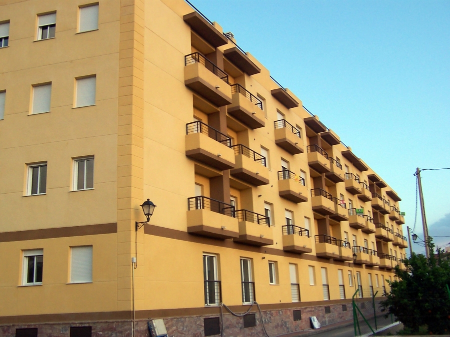 51 viviendas con garajes y trasteros