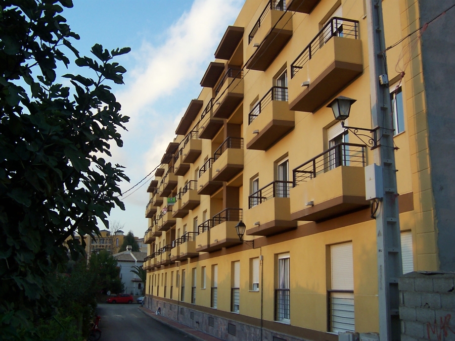 51 viviendas con garajes y trasteros