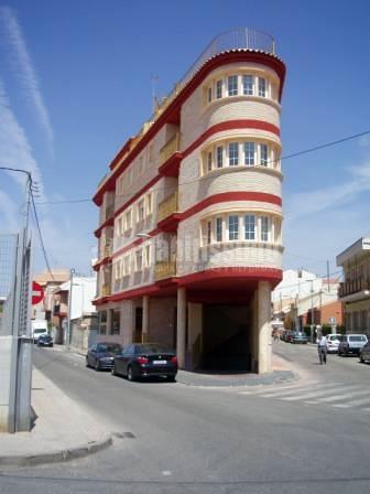 Edificio Triángulo en la Alberca (Sede del Estudio de Arquitectura Mariñoso)
