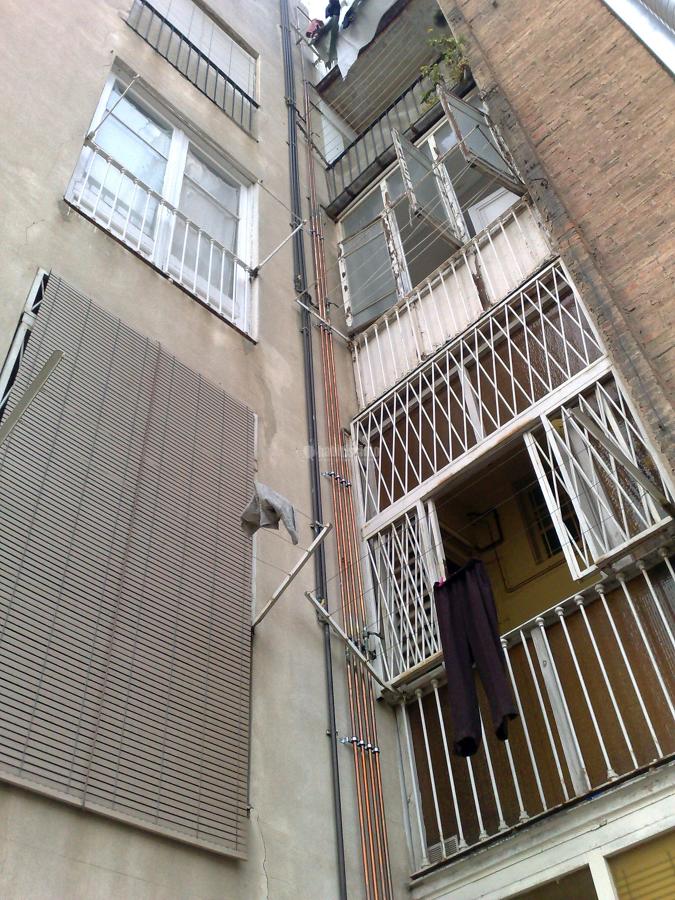 Montantes de agua Pons y Gallarza