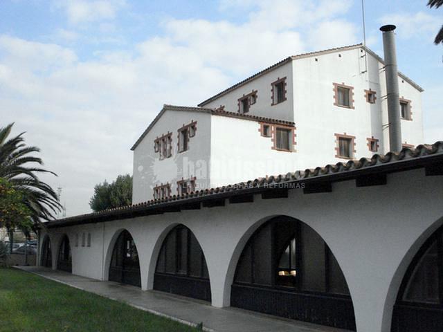 Redacción del proyecto de rehabilitación de fachadas de una masía