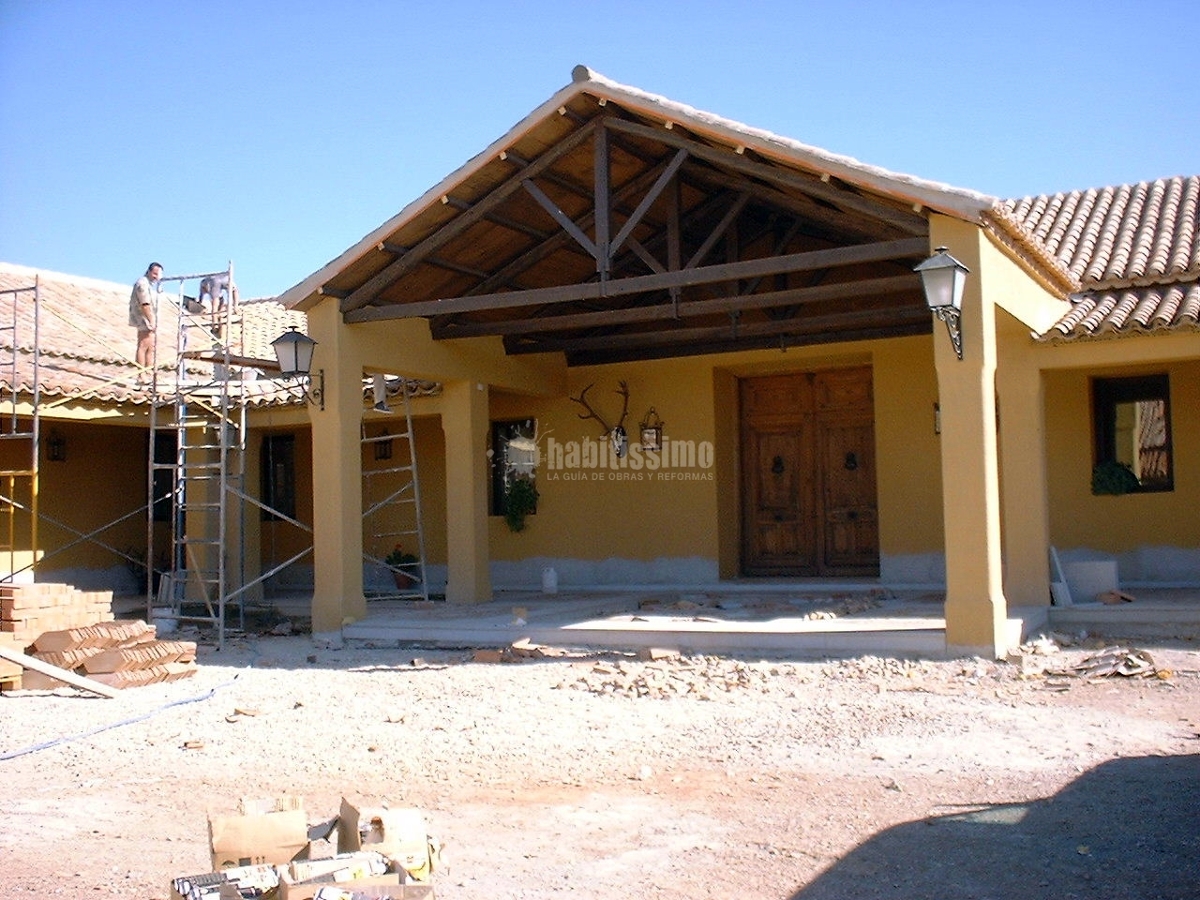 REHABILITACIÓN CASA DE CAMPO EN CIUDAD REAL