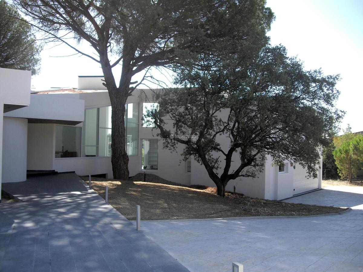 Construcción de vivienda particular.