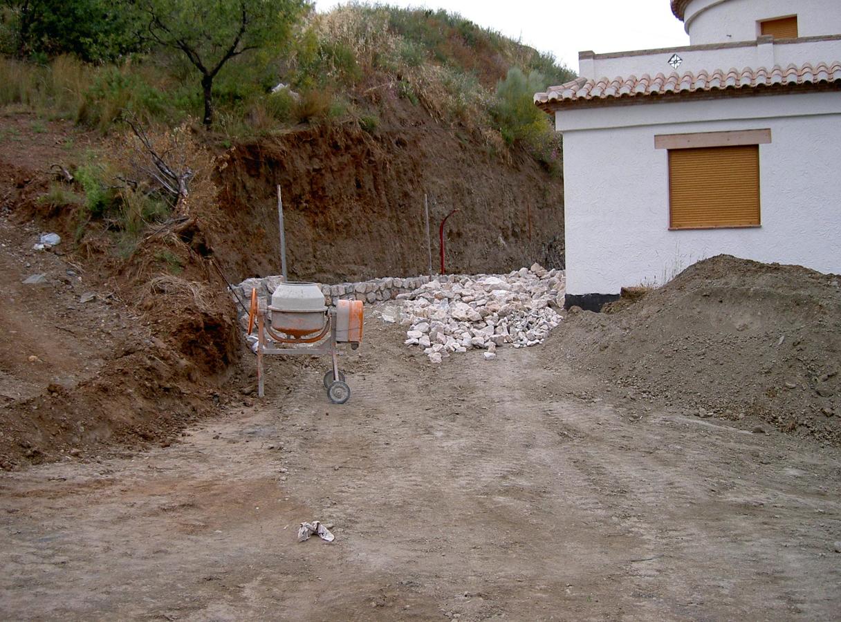 Cortijo los almendros