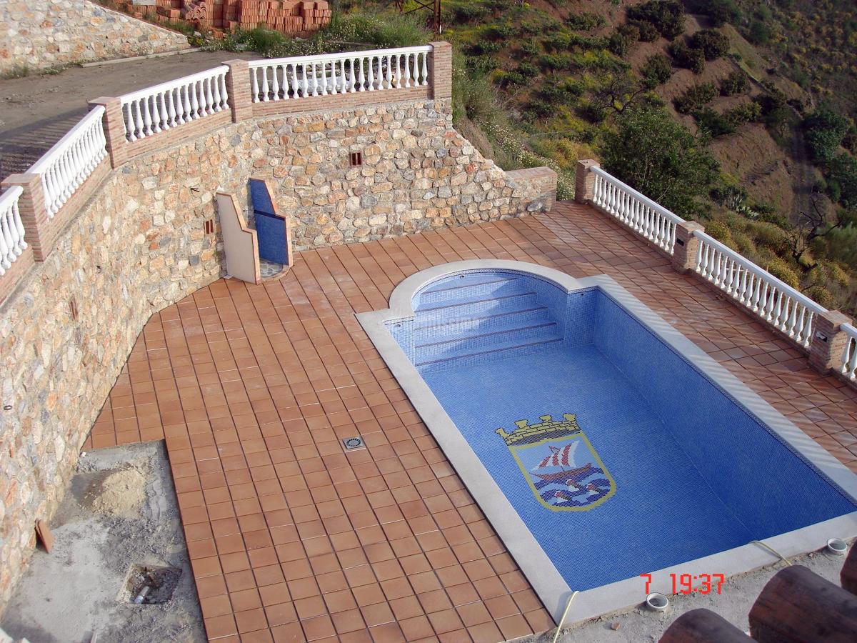 Cortijo los almendros