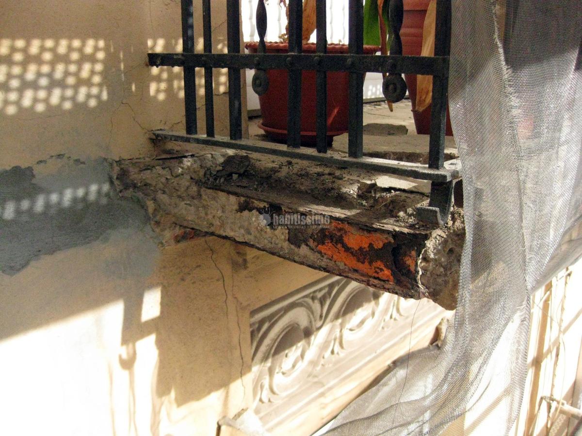 Rehabilitación edificio cura femenina