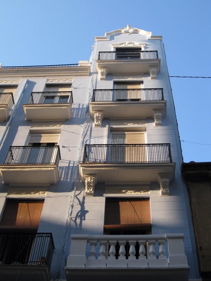 Rehabilitación edificio cura femenina
