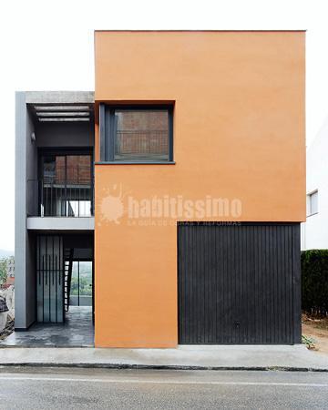 Vivienda unifamiliar de testero con acceso desde la carretera y vistas al pantano en els Guiamets