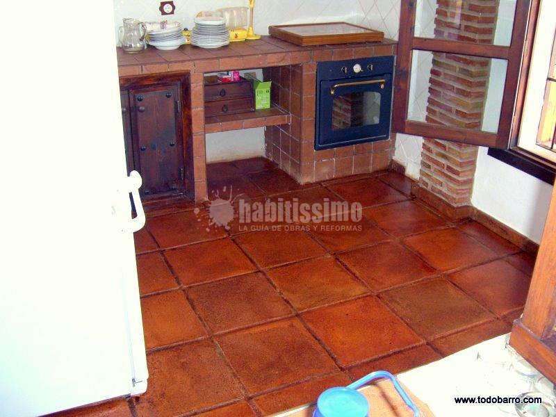 Casa de estilo rústico en Estepona, Málaga.