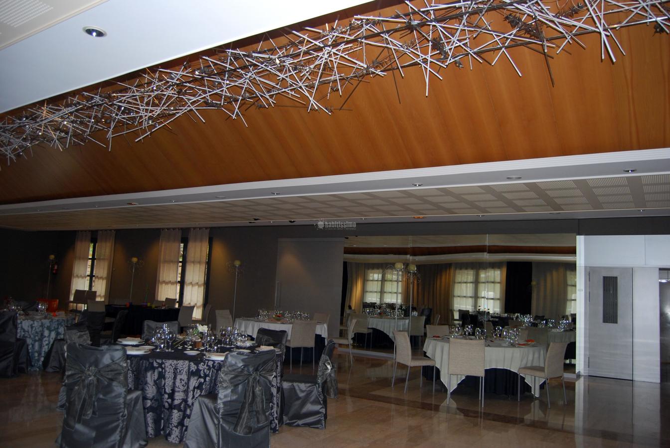 Creación y diseño para lámpara en sala de banquetes