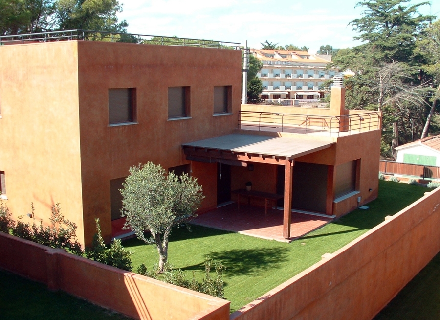 8 CASES AÏLLADES A LA FOSCA. PALAMÓS. GIRONA