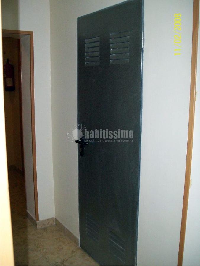 Sustitución De Puerta De Terrado